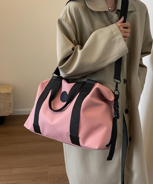 LA VORAGINE（ラ ヴォラジネ）の「大容量 2way トラベル ボストンバッグ ヨガ トレーニング スポーツ フィットネス ピラティス ランニング（ボストンバッグ・レディース・グレー/ピンク/ブラック/レッド/ネイビー・FREE）」の8枚目の写真