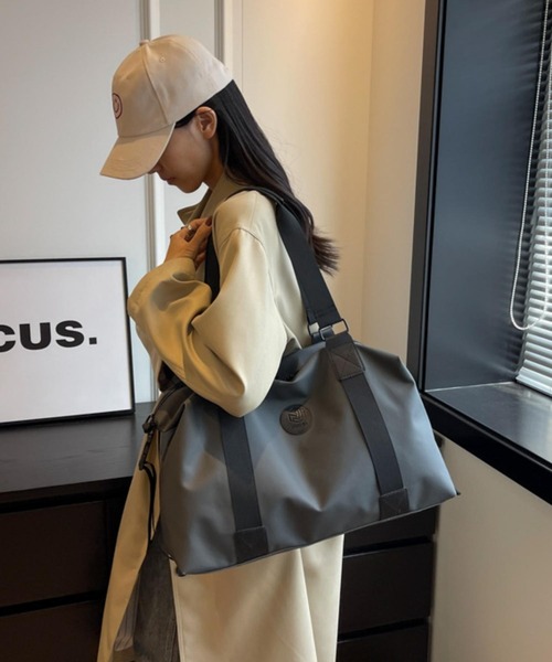 LA VORAGINE（ラ ヴォラジネ）の「大容量 2way トラベル ボストンバッグ ヨガ トレーニング スポーツ フィットネス ピラティス ランニング（ボストンバッグ・レディース・グレー/ピンク/ブラック/レッド/ネイビー・FREE）」の20枚目の写真