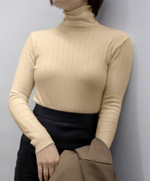 Miniministore(ミニミニストア)の「リブ ニットトップス タートルネック(ニット/セーター・レディース・アイボリー/ベージュ/ライトブラウン/ブラック/カーキ・FREE)」の4枚目の写真