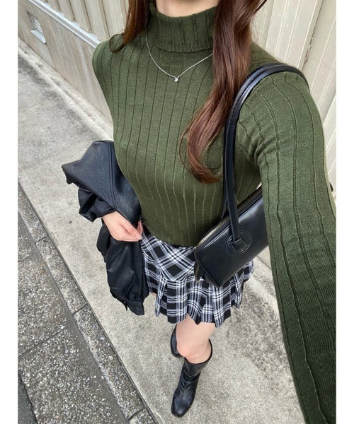 Miniministore(ミニミニストア)の「リブ ニットトップス タートルネック(ニット/セーター・レディース・アイボリー/ベージュ/ライトブラウン/ブラック/カーキ・FREE)」の14枚目の写真