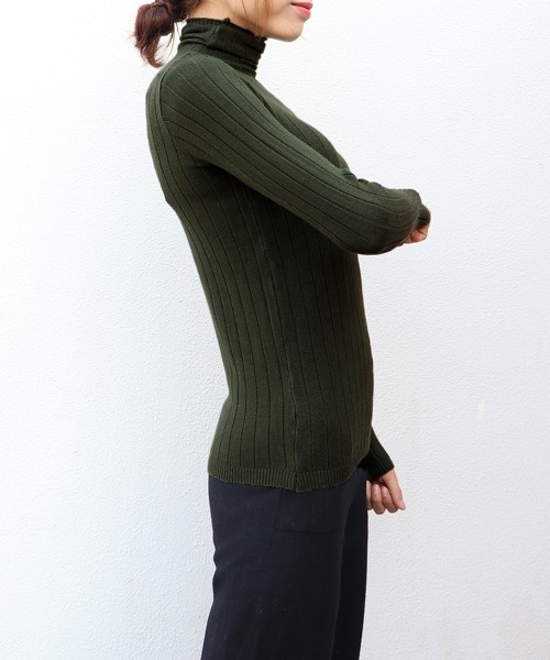 Miniministore(ミニミニストア)の「リブ ニットトップス タートルネック(ニット/セーター・レディース・アイボリー/ベージュ/ライトブラウン/ブラック/カーキ・FREE)」の22枚目の写真