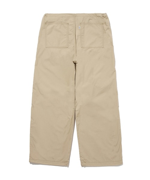 Levi's（リーバイス）の「Levi's/リーバイス パラシュートパンツ（カーゴパンツ・レディース・ベージュ/レッド/ブラック/カーキ・M/S/XS/XXS）」の5枚目の写真