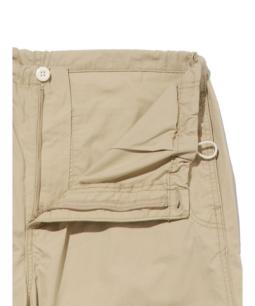 Levi's（リーバイス）の「Levi's/リーバイス パラシュートパンツ（カーゴパンツ・レディース・ベージュ/レッド/ブラック/カーキ・M/S/XS/XXS）」の8枚目の写真