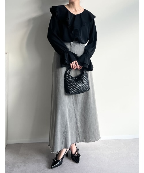 Re:EDIT（リエディ）の「ビッグフリルカラーキャンディースリーブブラウス（シャツ/ブラウス・レディース・ホワイト/ベージュ/ブラック/ブルー・MEDIUM/LARGE）」の5枚目の写真