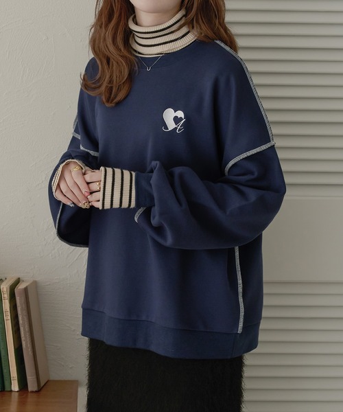 Ambre Neige（アンブルネージュ）の「ロゴ刺繍ハートスウェット／【WEB/EC限定商品】（スウェット・レディース・ネイビー/ライトグレー/オフホワイト・FREE）」の10枚目の写真