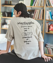 Mark Gonzales（マーク・ゴンザレス）の「新柄追加 フロント / バックプリント ワンポイント刺繍 モチーフ ビッグシルエットTシャツ ユニセックス カットソー 【MARK GONZALES ARTWORK COLLECTION / マークゴンザレス】（Tシャツ/カットソー）」