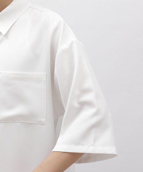 LAKOLE（ラコレ）の「DRYPEレギュラー半袖シャツ / 993505（シャツ/ブラウス・メンズ・ブルー/グリーン/ライトグレー/ホワイト/ブラック・MEDIUM/SMALL/X-LARGE/LARGE）」の9枚目の写真