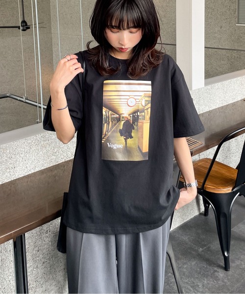 Chillfar（チルファー）の「アソートフォトプリントTシャツ（Tシャツ/カットソー・レディース・ホワイト系/ホワイト系1/ホワイト系2/杢グレー/アイボリー系/ホワイト/ブラック系1/オートミール/ブラック系・FREE）」の19枚目の写真