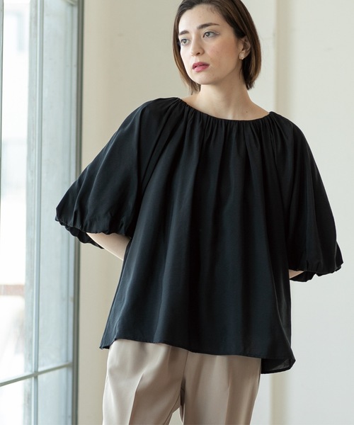 OPAQUE.CLIP（オペークドットクリップ）の「◆バルーンスリーブギャザーブラウス【洗える】（シャツ/ブラウス・レディース・ブラック/オレンジ/ホワイト/チャコールグレー・42/38/40）」の18枚目の写真