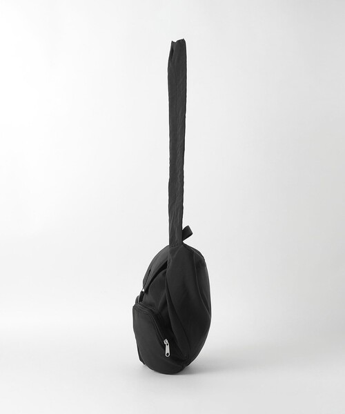 green label relaxing（グリーンレーベルリラクシング）の「【別注】＜fellowww×green label relaxing＞1 ショルダーバッグ（ショルダーバッグ・メンズ・オフホワイト/ブラック・FREE）」の5枚目の写真