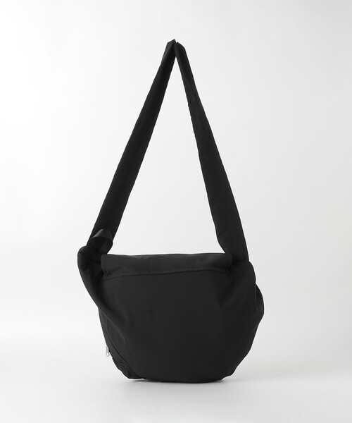 green label relaxing（グリーンレーベルリラクシング）の「【別注】＜fellowww×green label relaxing＞1 ショルダーバッグ（ショルダーバッグ・メンズ・オフホワイト/ブラック・FREE）」の6枚目の写真