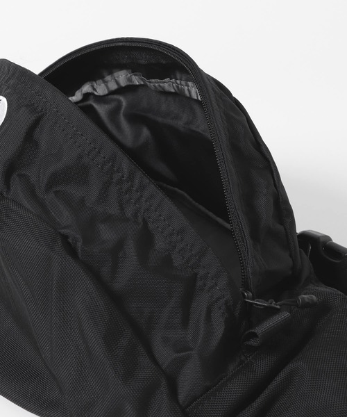 THE NORTH FACE(ザノースフェイス)の「THE NORTH FACE Sweep(ショルダーバッグ・メンズ・ベージュ/カモフラージュ/ブラック/カーキ・ONE SIZE)」の11枚目の写真