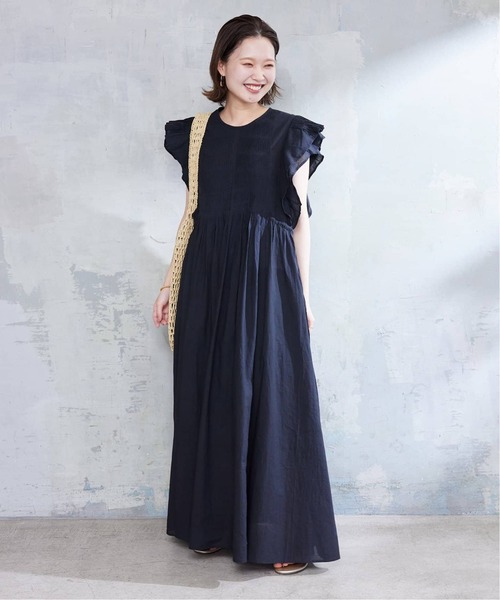 SLOBE IENA（スローブイエナ）の「《追加》ピンタックフリルワンピース（ワンピース・レディース・ブラック/サックスブルー・FREE）」の8枚目の写真