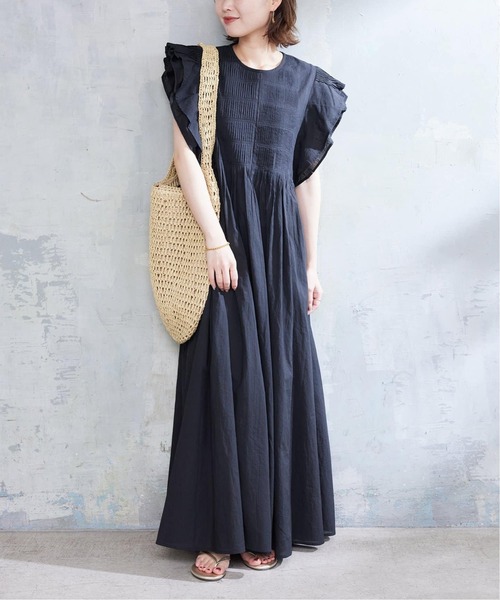 SLOBE IENA（スローブイエナ）の「《追加》ピンタックフリルワンピース（ワンピース・レディース・ブラック/サックスブルー・FREE）」の9枚目の写真