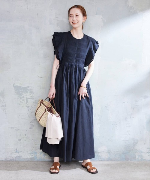 SLOBE IENA（スローブイエナ）の「《追加》ピンタックフリルワンピース（ワンピース・レディース・ブラック/サックスブルー・FREE）」の12枚目の写真
