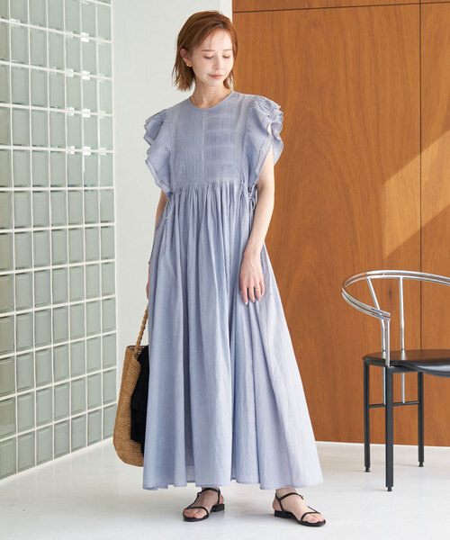 SLOBE IENA（スローブイエナ）の「《追加》ピンタックフリルワンピース（ワンピース・レディース・ブラック/サックスブルー・FREE）」の21枚目の写真