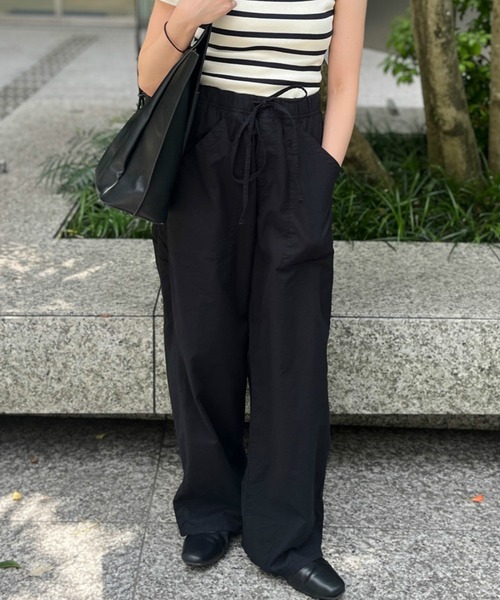 Lee(リー)の「Lee/リー 涼感リラックス イージーワイドペインター デニムパンツ【楽ちんワイドデニム】【イージーパンツ】(デニムパンツ・レディース・ホワイト/ブラック/ベージュ/ライトインディゴブルー/インディゴブルー/ブルー/ライトグリーン・MEDIUM/SMALL)」の3枚目の写真