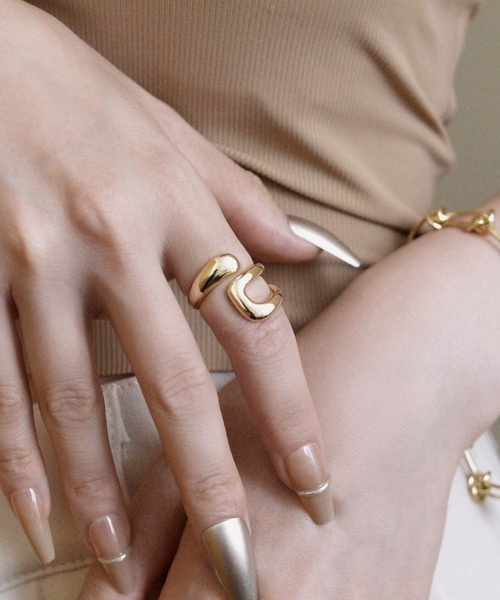 styiro(スタイロ)の「【ぷっくり・トレンド】金アレ対応コーティング パフィメタルリング(リング・レディース・シルバー/ゴールド・FREE)」の5枚目の写真