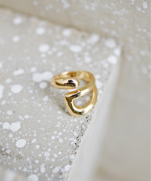 styiro(スタイロ)の「【ぷっくり・トレンド】金アレ対応コーティング パフィメタルリング(リング・レディース・シルバー/ゴールド・FREE)」の21枚目の写真