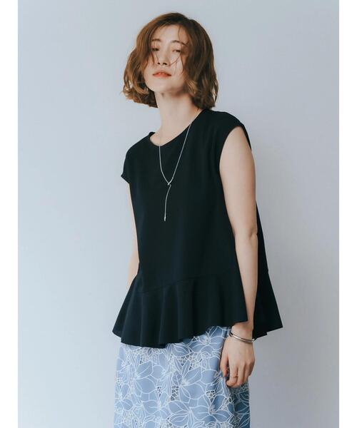 YECCA VECCA（イェッカヴェッカ）の「ペプラムカットソーブラウス（シャツ/ブラウス・レディース・ブラック/オフホワイト・FREE）」の5枚目の写真
