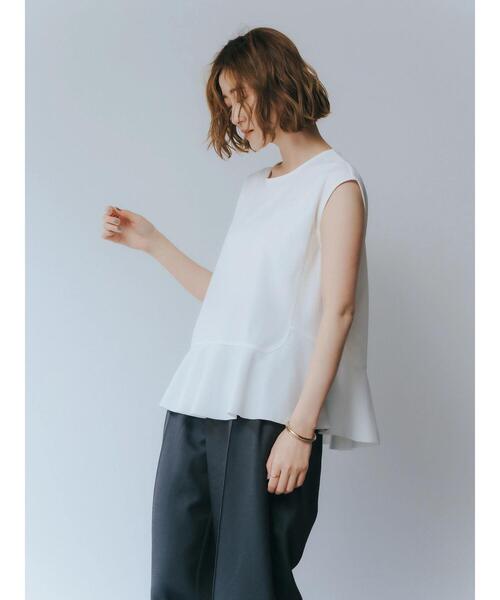 YECCA VECCA（イェッカヴェッカ）の「ペプラムカットソーブラウス（シャツ/ブラウス・レディース・ブラック/オフホワイト・FREE）」の21枚目の写真