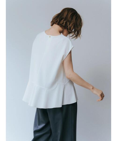 YECCA VECCA（イェッカヴェッカ）の「ペプラムカットソーブラウス（シャツ/ブラウス・レディース・ブラック/オフホワイト・FREE）」の22枚目の写真