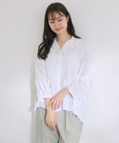 KATHARINE ROSS（キャサリンロス）の「【KATHARINE ROSS】インド綿100% カットジャカードハシゴレースブラウス（シャツ/ブラウス・レディース・ブラック/ベージュ/アイボリー/ブルー・MEDIUM）」の8枚目の写真