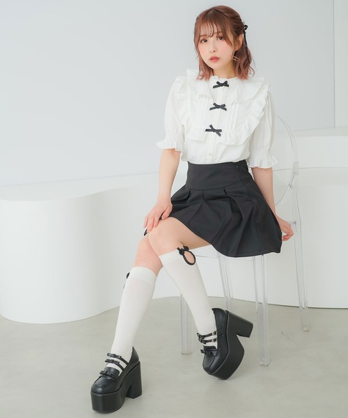 DearMyLoveRose(ディアマイラブローズ)の「トリプルリボンヨークフリルブラウス(シャツ/ブラウス・レディース・ラベンダー/ブラック/ホワイト/ベビーピンク・3L/LL/LARGE/MEDIUM/SMALL)」の15枚目の写真