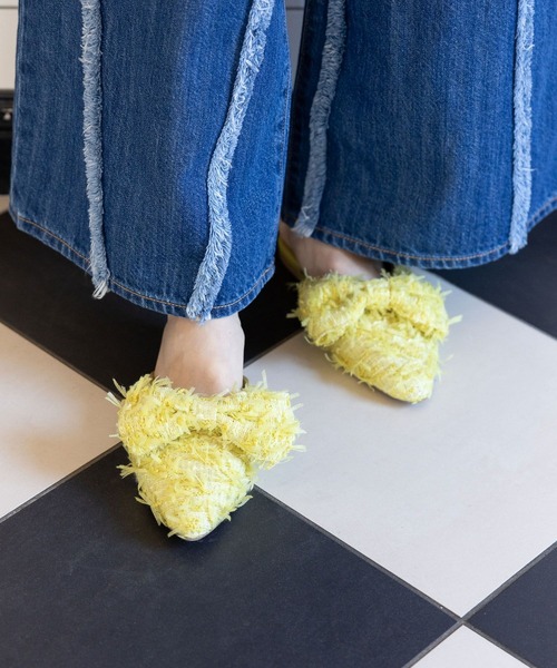 niko and...（ニコアンド）の「オリジナル2WAYリボンミュール（バレエシューズ・レディース・ブラック/イエロー・MEDIUM/LARGE）」の2枚目の写真