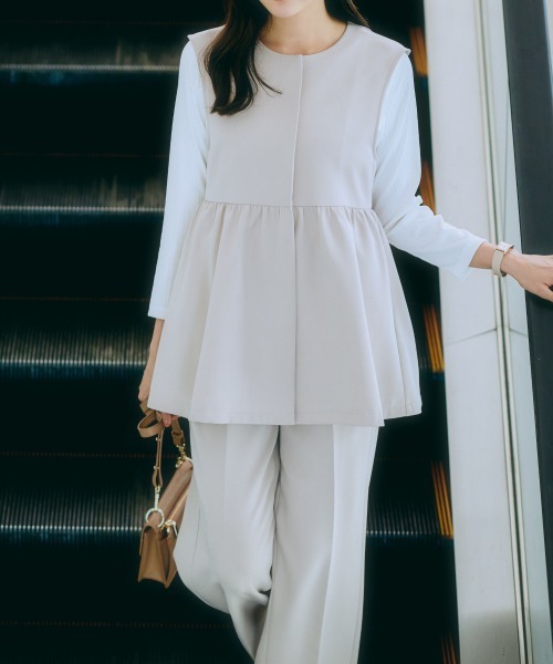 7days Life Styling（セブンデイズライフスタイリング）の「ダブルクロスペプラムジレ（ベスト・レディース・チャコール/ベージュ/ネイビー・LL/L/M/S）」の13枚目の写真