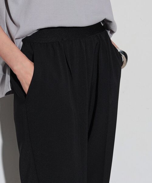 GALLEST（ギャレスト）の「イージーテーパードパンツ（その他パンツ・レディース・ベージュ系その他6/ブラック/チャコールグレー/ブラック系2・34/36/38/40）」の22枚目の写真