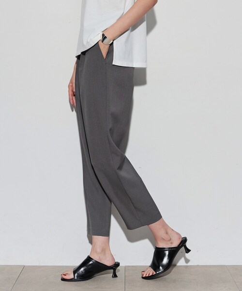 GALLEST（ギャレスト）の「イージーテーパードパンツ（その他パンツ・レディース・ベージュ系その他6/ブラック/チャコールグレー/ブラック系2・34/36/38/40）」の17枚目の写真