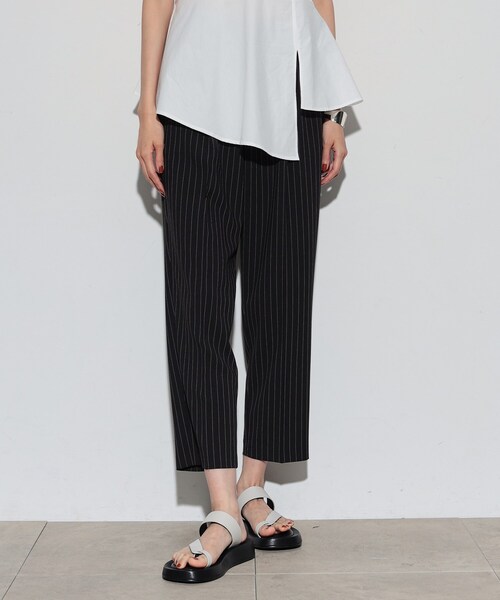 GALLEST（ギャレスト）の「イージーテーパードパンツ（その他パンツ・レディース・ベージュ系その他6/ブラック/チャコールグレー/ブラック系2・34/36/38/40）」の9枚目の写真