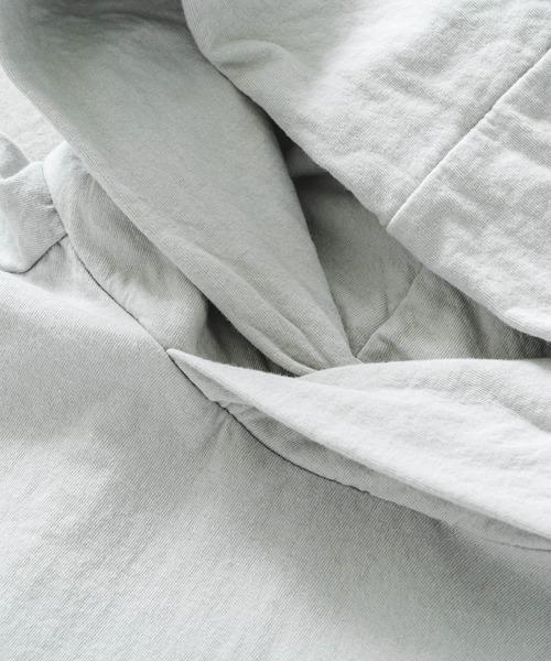 quadro（クオドロ）の「GTⅡ接結ニットプルパーカー（Tシャツ/カットソー・メンズ・ダークブラウン/グレー/オフホワイト/ダークネイビー/ライトグレー・LARGE/MEDIUM）」の21枚目の写真