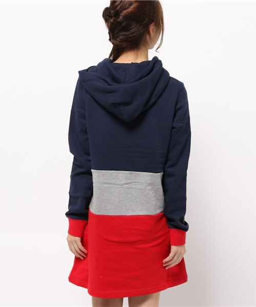 X-girl（エックスガール）の「SPORTY SWEAT DRESS（ワンピース・レディース・グリーン/ネイビー/アッシュ・1/2）」の11枚目の写真