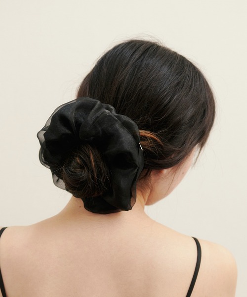 kiehtova（キエトヴァ）の「【kiehtova】organic shushu KTH1 ※（シュシュ・レディース・グレー/ブラック・FREE）」の3枚目の写真