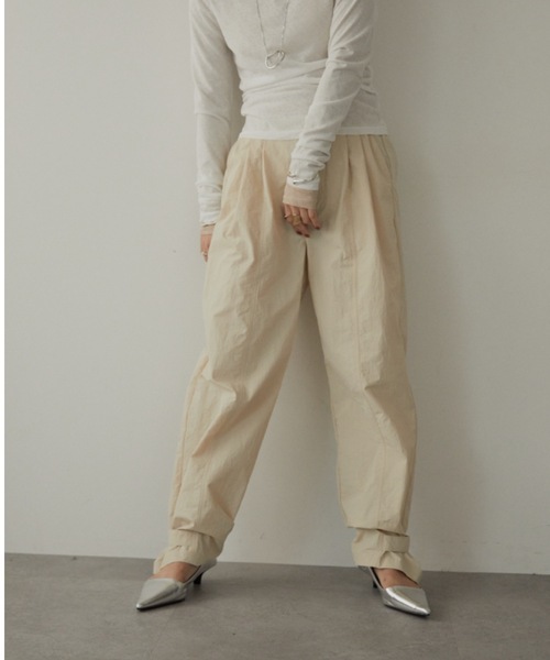 DRWCYS（ドロシーズ）の「2WAYコクーンパンツ（その他パンツ・レディース・アイボリー/ブラック・FREE）」の6枚目の写真