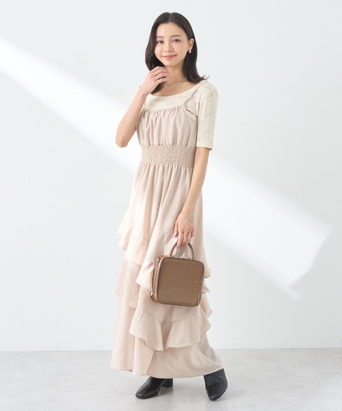 earth music&ecology（アースミュージックアンドエコロジー）の「ラッフルティアードキャミワンピース（ワンピース・レディース・ピンク/ベージュ/ブラック・FREE）」の4枚目の写真