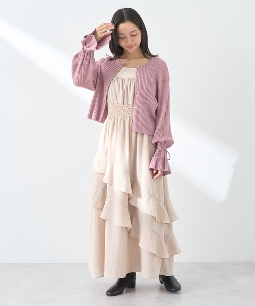 earth music&ecology（アースミュージックアンドエコロジー）の「ラッフルティアードキャミワンピース（ワンピース・レディース・ピンク/ベージュ/ブラック・FREE）」の7枚目の写真