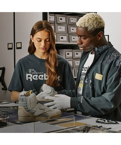 Reebok（リーボック）の「NASA ムーン Tシャツ / NASA TEE（Tシャツ/カットソー・メンズ・ブラック・X-LARGE/XXX-LARGE/XX-LARGE/MEDIUM/LARGE/SMALL）」の3枚目の写真