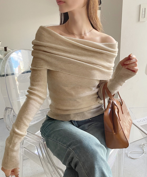 Ada.(エイダ)の「シンプルなのに格上げ。上品ニット。オフショル ふんわりタッチ 春 ニット(ニット/セーター・レディース・ベージュ/ライトグレー/ホワイト/ブラック・FREE)」の8枚目の写真