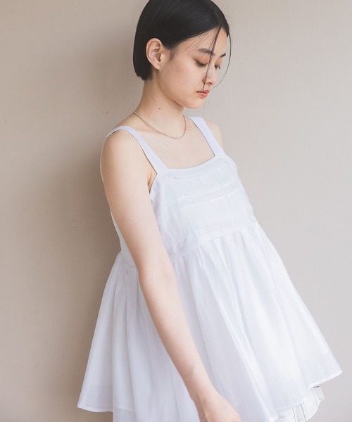 A part by（アパートバイ）の「シアーペプラムキャミ（シャツ/ブラウス・レディース・ブラック/アイボリー/ブラウン・FREE）」の21枚目の写真