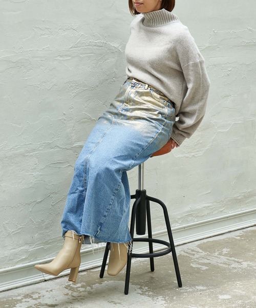 Mode et Jacomo(モードエジャコモ)の「サイドベルトスクエアトゥショートブーツ(ブーツ・レディース・ダークブラウン/ライトイエロー/ブラック・22.5cm/23cm/23.5cm/24cm/24.5cm)」の13枚目の写真