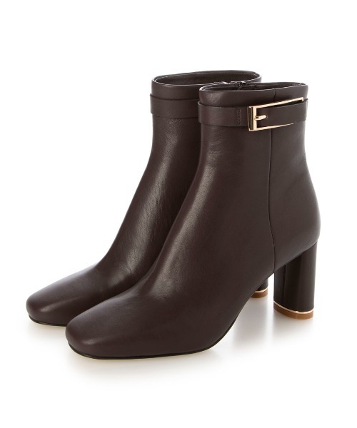 Mode et Jacomo(モードエジャコモ)の「サイドベルトスクエアトゥショートブーツ(ブーツ・レディース・ダークブラウン/ライトイエロー/ブラック・22.5cm/23cm/23.5cm/24cm/24.5cm)」の17枚目の写真