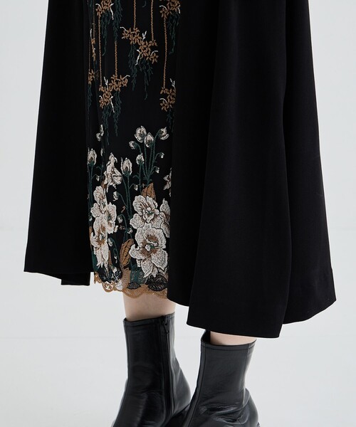 MURRAL(ミューラル)の「【MURRAL/ミューラル】Framed flower lace dress(ワンピース・レディース・ブラック/ネイビー・1/000)」の11枚目の写真