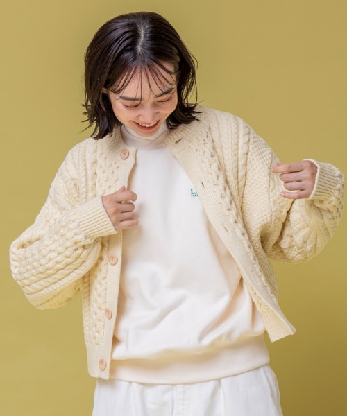 L.L.Bean（エルエルビーン）の「【JAPAN EDITION】ウェイン・フィッシャーマンズ・カーディガン（カーディガン/ボレロ・レディース・ネイビー/ダークネイビー/アイボリー・MEDIUM）」の7枚目の写真