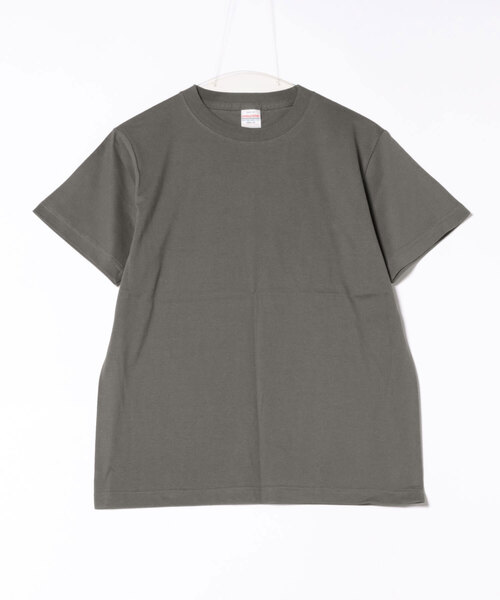 VIBGYOR（ヴィブジョー）の「United Athle/5.6オンス ハイクオリティー 無地 半袖 Ｔシャツ(CZ)（Tシャツ/カットソー・メンズ・ライトイエロー/ラベンダー/ロイヤルブルー/フレッシュイエロー/コーラルピンク/グリーン/ダークネイビー/ダークブラウン/バーガンディー/ピンク/ナチュラル/オフホワイト/グレー/バイオレット/グレイッシュブルー/ターコイズブルー/チャコールグレー/フューシャピンク/サックスブルー/カーキ/クリアグリーン/ライトピンク/ライトブルー/ライトベージュ/ミント/ライトパープル/イエロー/インディゴブルー/オレンジ/ゴールド/ネイビー/パープル/ライトグリーン/ホワイト/ライム/レッド/ブラック/ブラック系その他/スミクロ/アクア/グリーン系その他・LARGE/X-LARGE/SMALL/MEDIUM）」の4枚目の写真