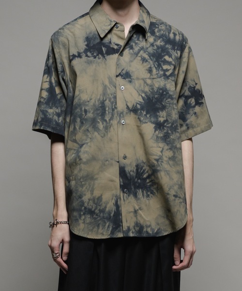 CASPER JOHN（キャスパージョン）の「Various loose shirts -tie dye- /バリアスルーズシャツ -タイダイ-（シャツ/ブラウス・メンズ・グレー/ベージュ/ネイビー/ブラウン/ブラック・X-SMALL/SMALL/MEDIUM/LARGE）」の4枚目の写真