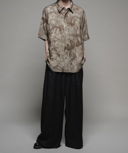 CASPER JOHN（キャスパージョン）の「Various loose shirts -tie dye- /バリアスルーズシャツ -タイダイ-（シャツ/ブラウス・メンズ・グレー/ベージュ/ネイビー/ブラウン/ブラック・X-SMALL/SMALL/MEDIUM/LARGE）」の10枚目の写真