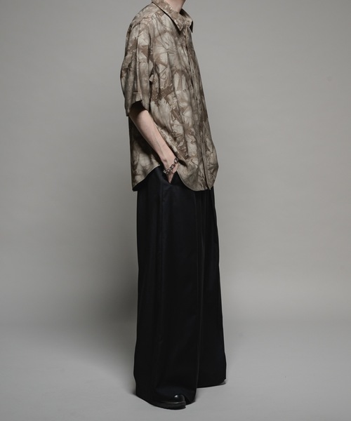 CASPER JOHN（キャスパージョン）の「Various loose shirts -tie dye- /バリアスルーズシャツ -タイダイ-（シャツ/ブラウス・メンズ・グレー/ベージュ/ネイビー/ブラウン/ブラック・X-SMALL/SMALL/MEDIUM/LARGE）」の11枚目の写真